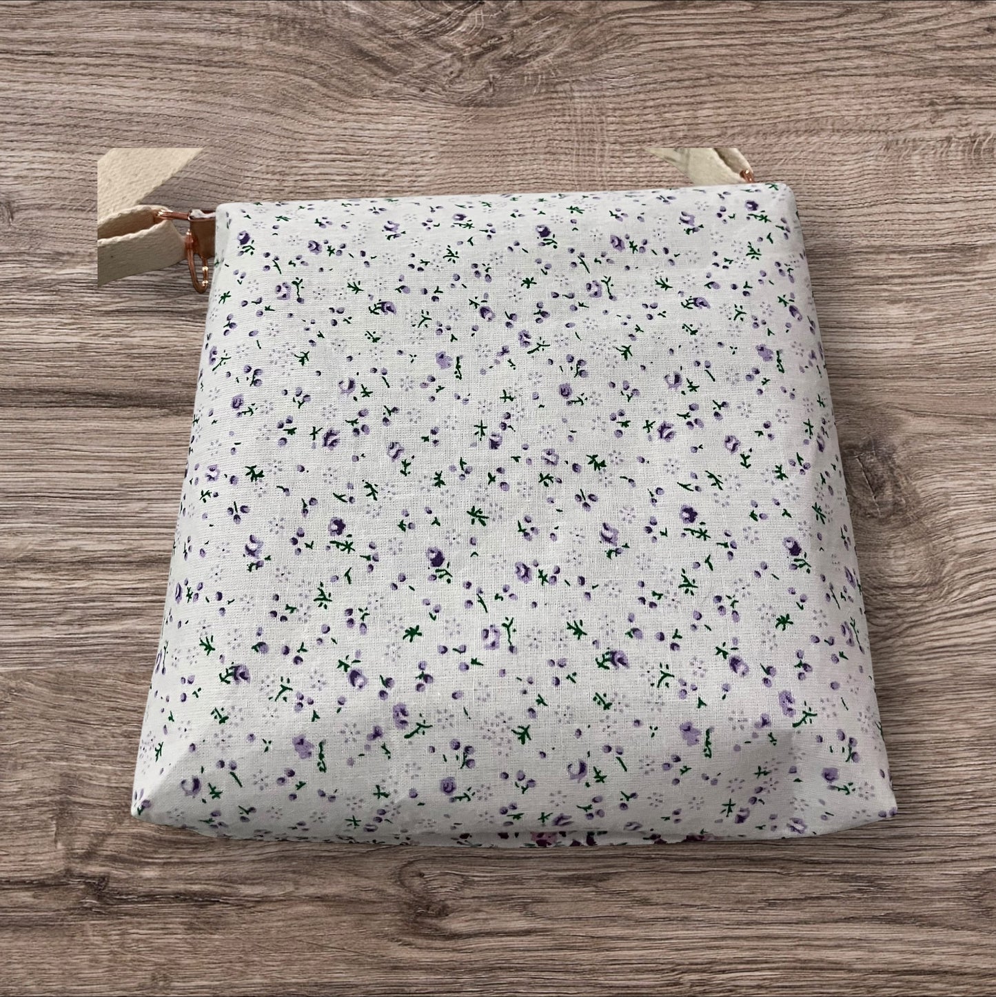 Square shoulder bag