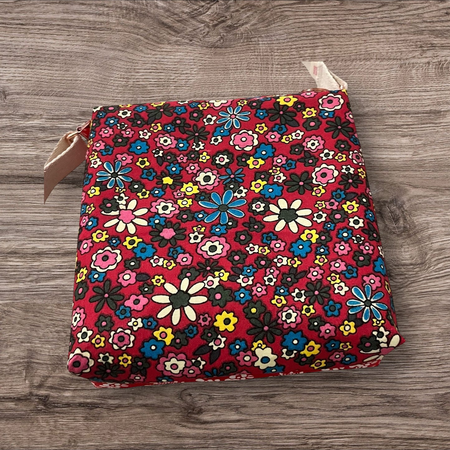 Square shoulder bag