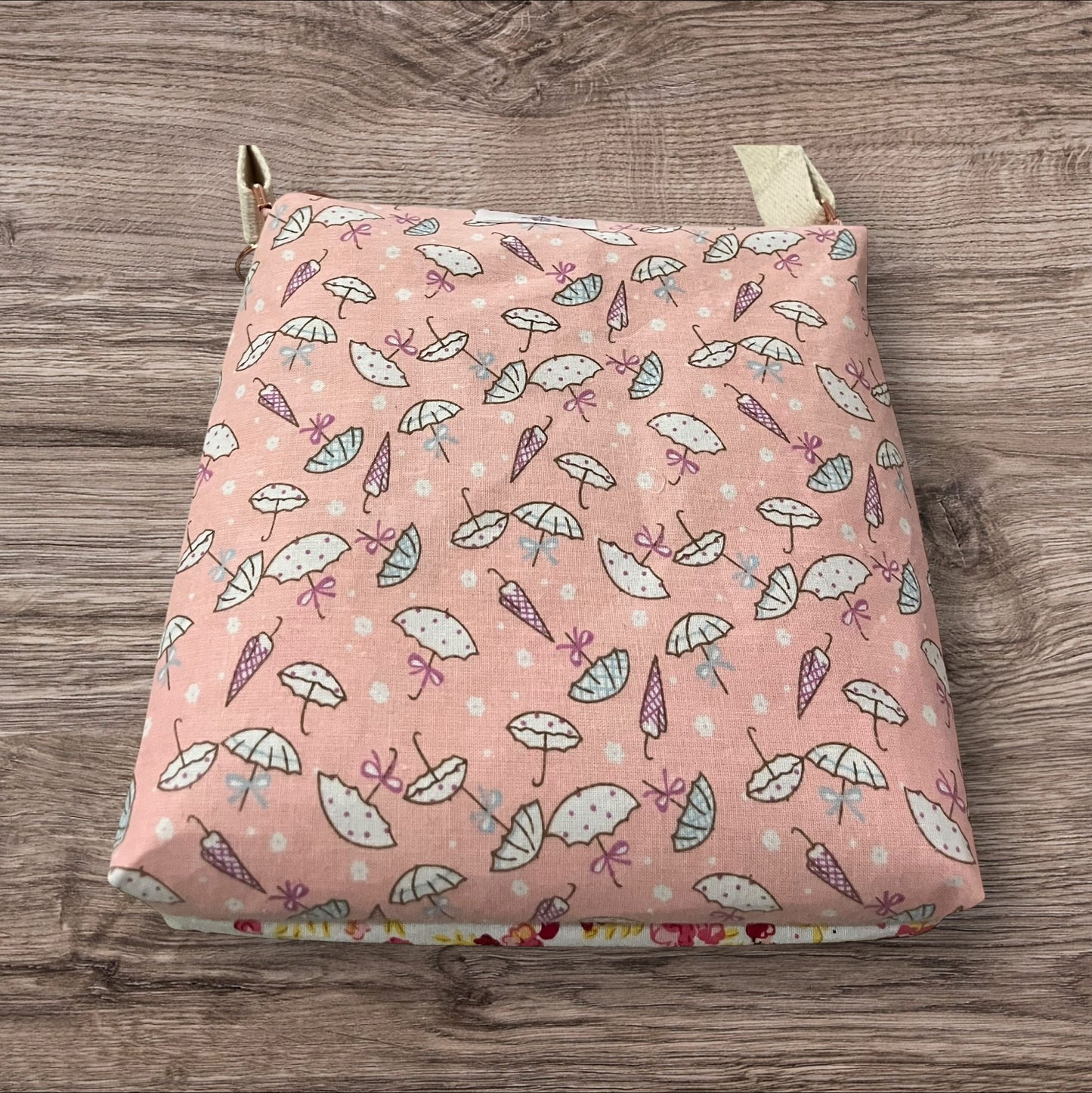 Square shoulder bag