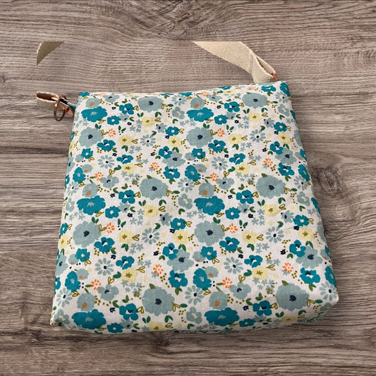 Square shoulder bag